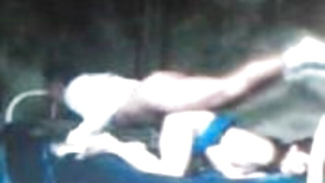 Desesperada secretaria india quiere follar pov en porno hentay español tamil Eng