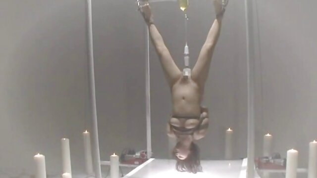 PASCALSSUBSLUTS - La amateur xxx español nena asfixiada Tiffany Naylor lo quiere duro