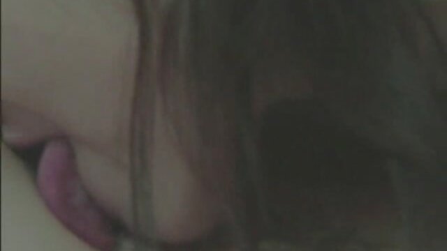 EuropeMaturE Hot Lady Solo videos porrno en español Striptease y acariciando